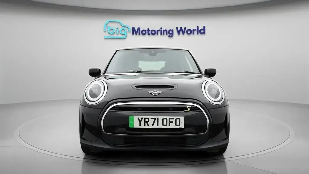 Used Mini Cooper SE Hatch 135 kW (184 HP) 2021 Hatchback