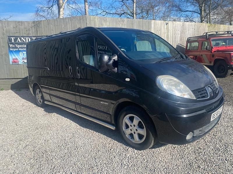 Used Renault Trafic 150 HP (110 kW) 2008 Black MPV
