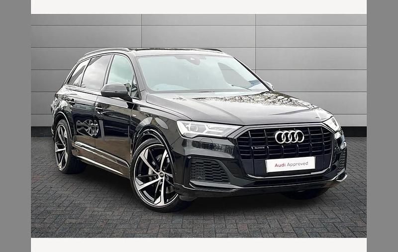 Used Audi Q7 Black Edition 340 HP (250 kW) 2022 Black SUV