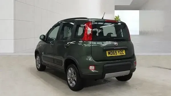 Used Fiat Panda 4x4 95 HP (69 kW) 2015 Green Hatchback