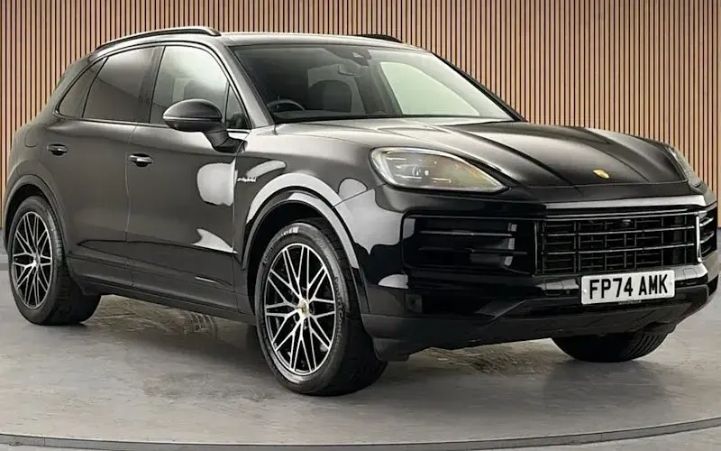 Used Porsche Cayenne 470 HP (345 kW) 2024 SUV