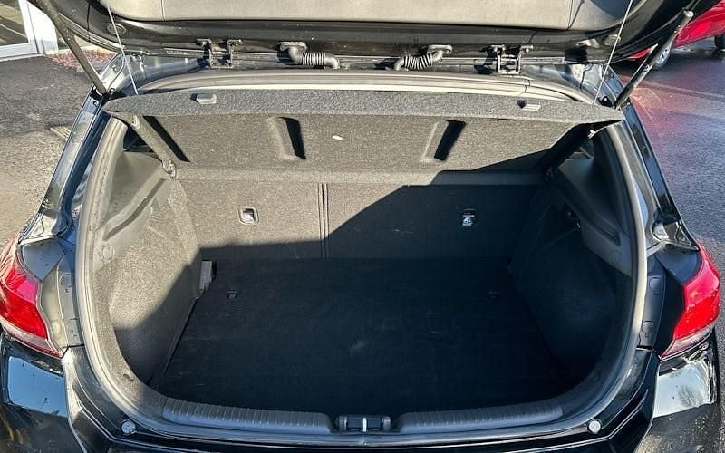 Used Hyundai i30 SE 120 HP (88 kW) 2024 Hatchback