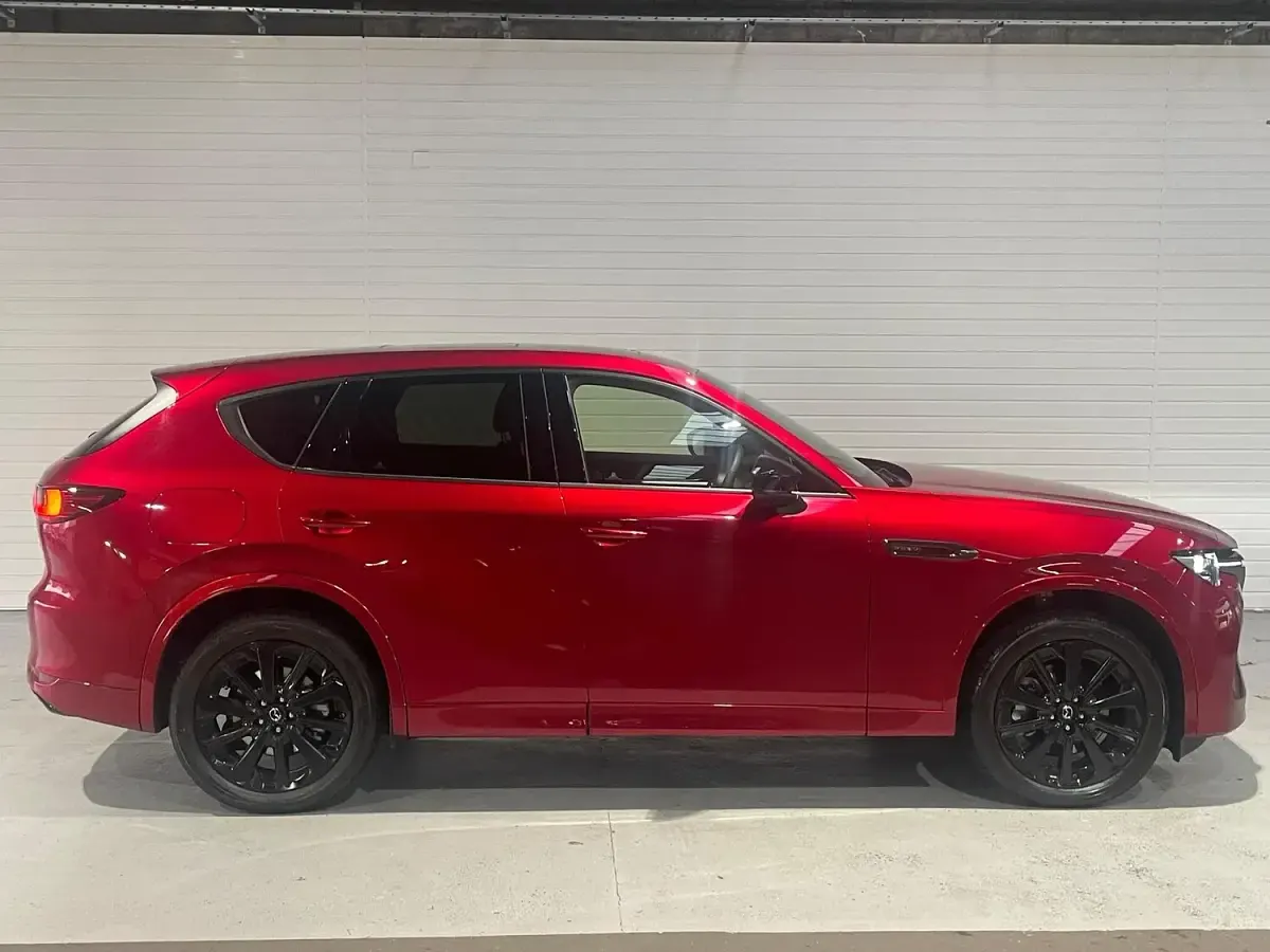 Usado Mazda CX-60 Homura-Line 328 HP (241 kW) 2025 Vermelho SUV
