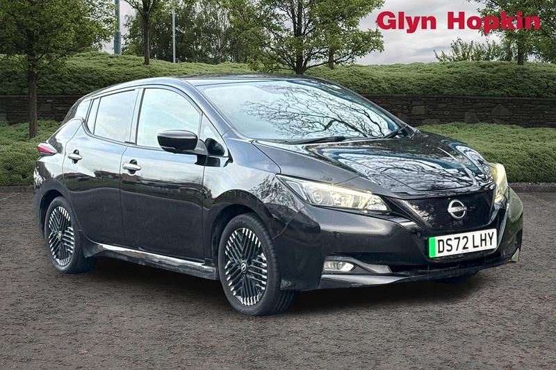 Used Nissan Leaf N-Connecta 110 kW (150 HP) 2022 Black Hatchback