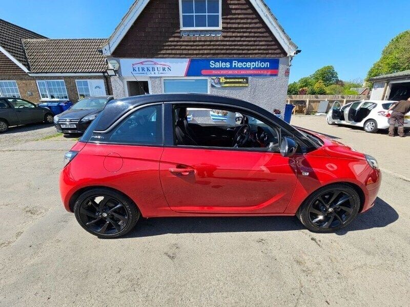 Used Vauxhall Adam 70 HP (51 kW) 2017 Red Hatchback