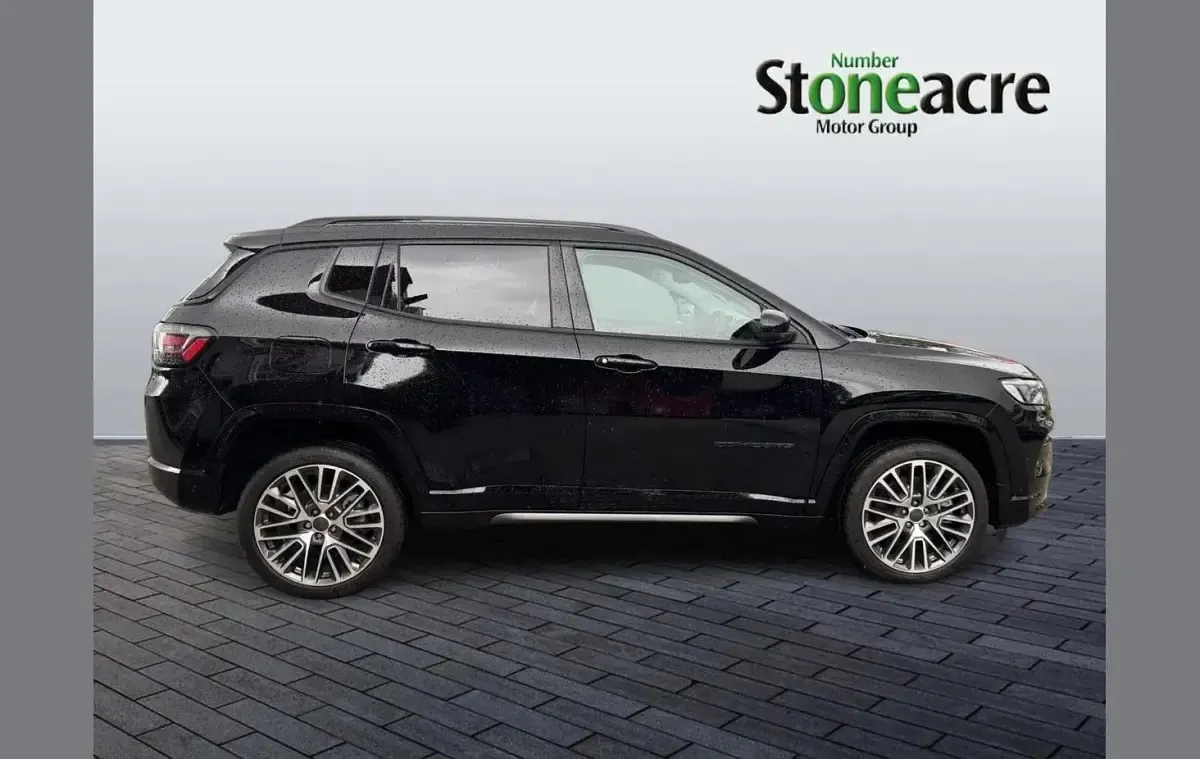 New Jeep Compass Altitude 237 HP (174 kW) 2026 Black SUV