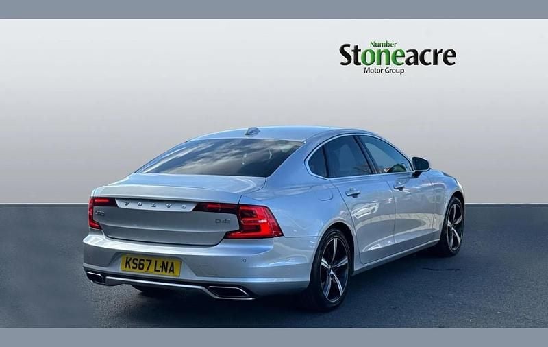 Used Volvo S90 R-Design 187 HP (137 kW) 2017 Silver Sedan