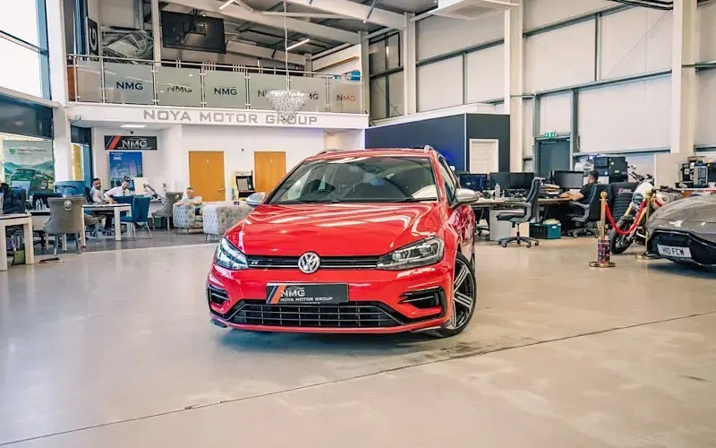 Used VW Golf VII R 310 HP (228 kW) 2018 Estate