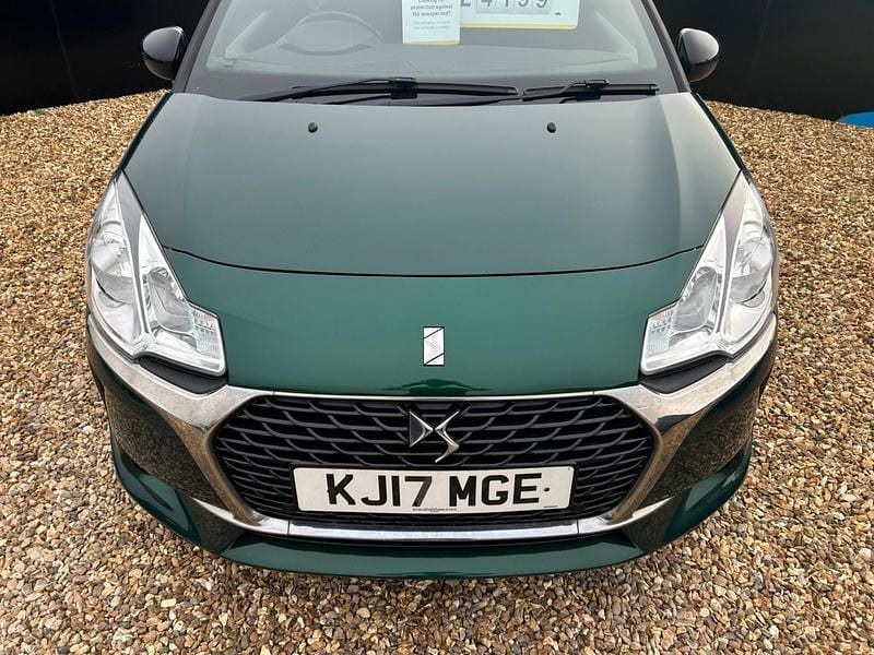 Used DS Automobiles DS3 Elegance 2017 Green Hatchback