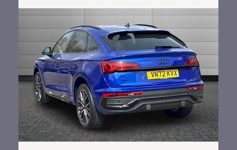 Used Audi Q5 Sportback Comfort 204 HP (150 kW) 2022 Blue SUV