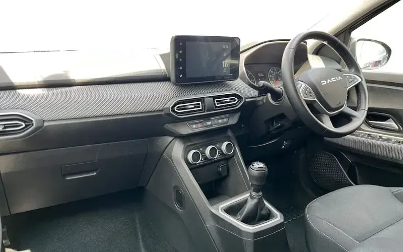 Used Dacia Jogger Expression 110 HP (80 kW) 2025 MPV