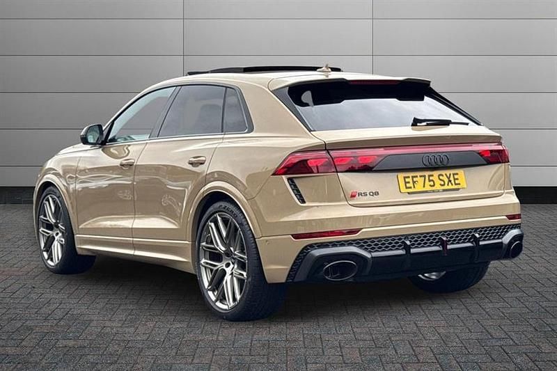 New Audi RS Q8 Comfort 640 HP (470 kW) 2025 Sakhir gold SUV
