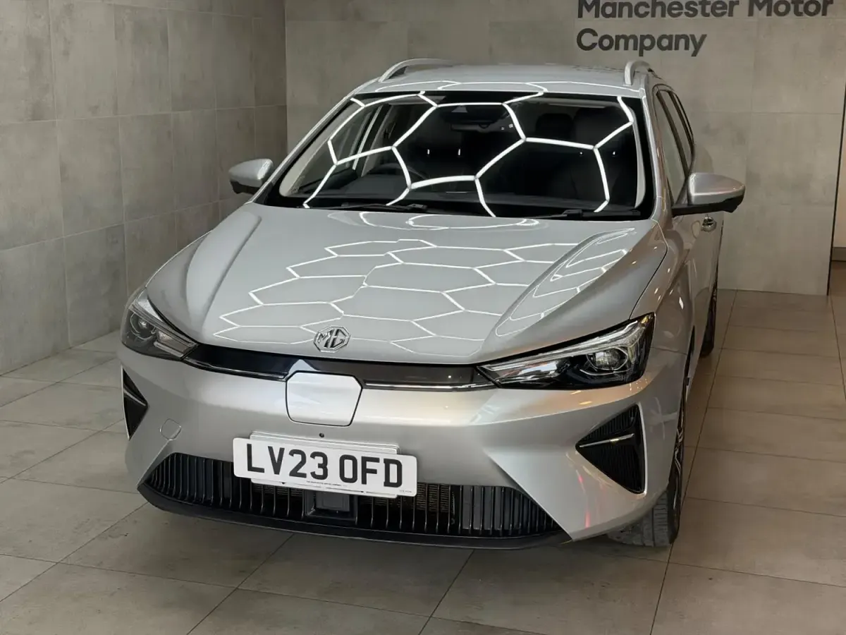 Second-hand MG MG5 EV Trophy 114 kW (156 CP) 2023 Argintiu Break