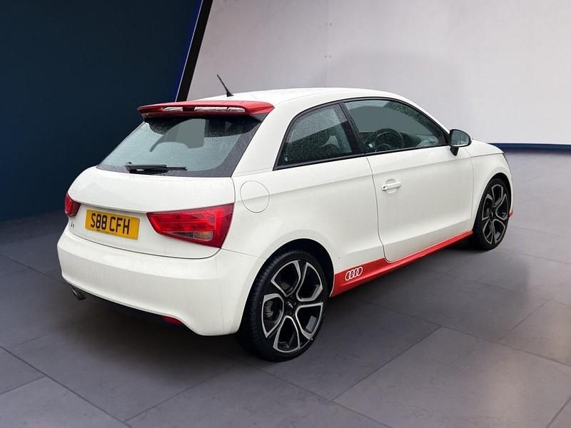 Used Audi A1 Competition 105 HP (77 kW) 2012 White Hatchback