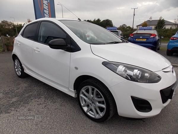 White Used 2013 Mazda 2 Hatchback | £5,995 (Expensive) - Image 1/4