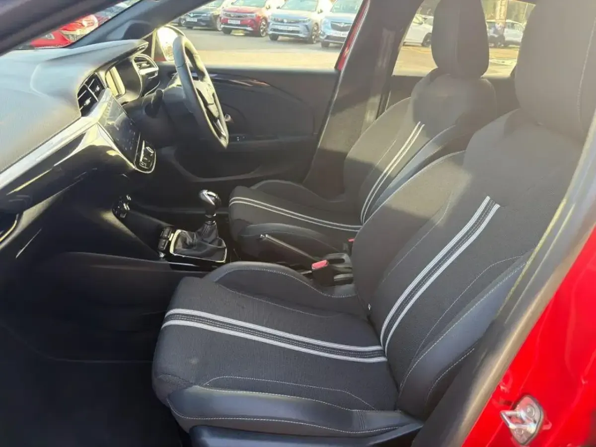 Used Vauxhall Corsa S 100 HP (73 kW) 2023 Red Hatchback