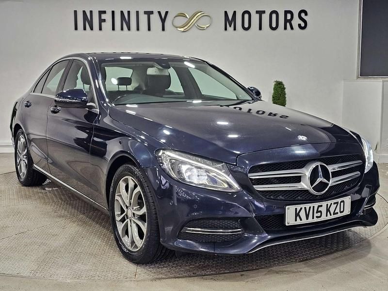 Used Mercedes C200 184 HP (135 kW) 2015 Blue Sedan