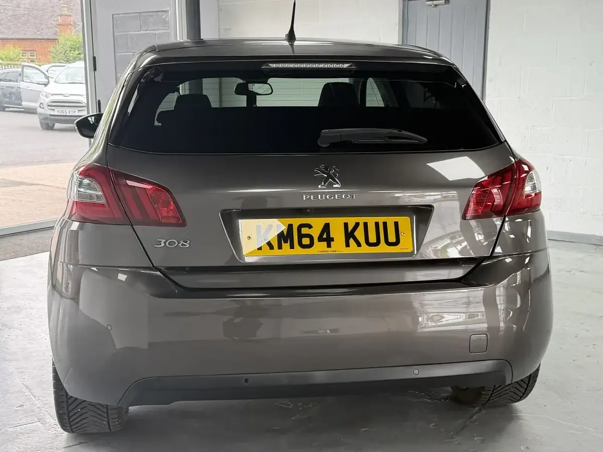 Used Peugeot 308 115 HP (84 kW) 2014 Grey Hatchback
