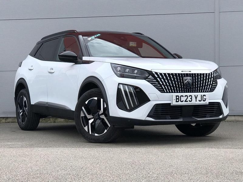 White Used 2023 Peugeot 2008 GT SUV | £16,795 (Good price) - Image 1/3