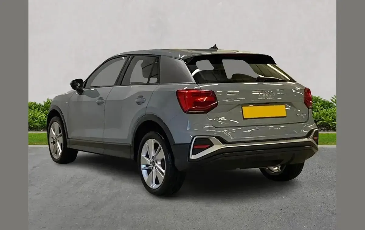 Nouă Audi Q2 S-Line 113 CP (83 kW) 2025 Other SUV