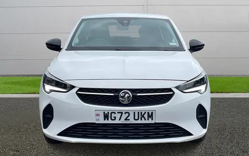 Używany Vauxhall Corsa Design Edition 75 KM (55 kW) 2022 Biały Hatchback