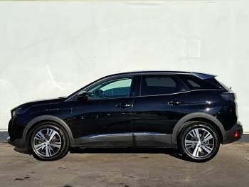 Used Peugeot 3008 Allure 131 HP (96 kW) 2022 Black SUV