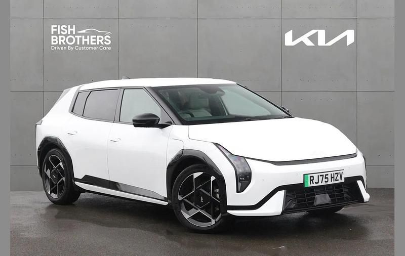 Used Kia EV4 GT-Line 150 kW (204 HP) 2025 White Hatchback