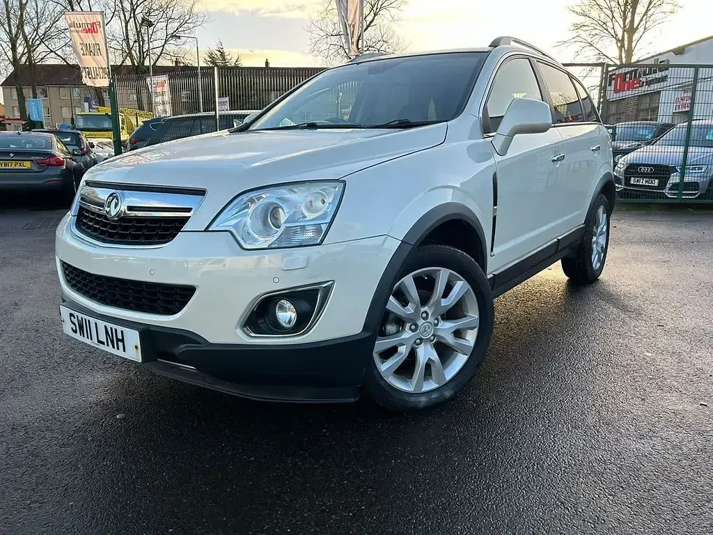 Używany Vauxhall Antara 184 KM (135 kW) 2011 Biały SUV