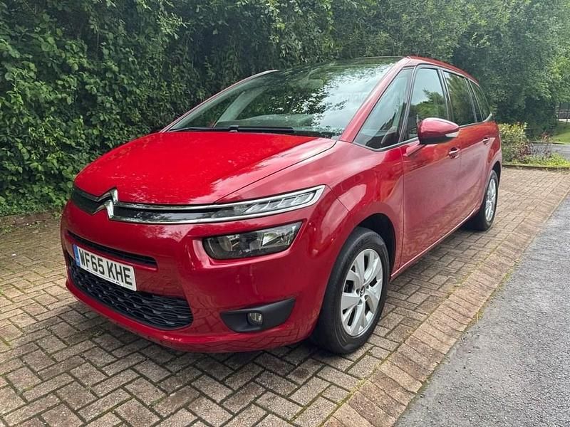 Used Citroën Grand C4 Picasso VTR Sport 120 HP (88 kW) 2015 Red MPV
