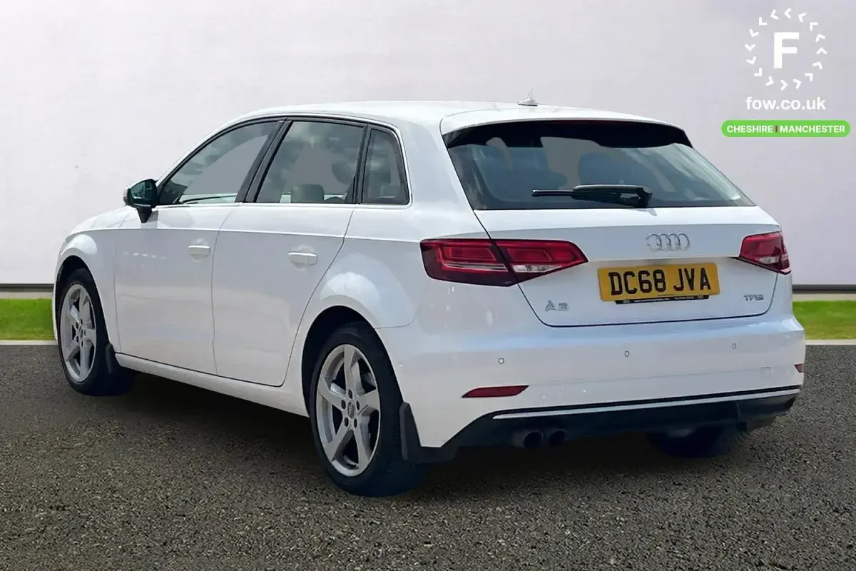 Used Audi A3 Sport 150 HP (110 kW) 2018 White Sedan