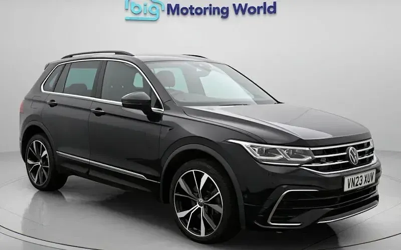 Used VW Tiguan R-line 245 HP (180 kW) 2023 SUV
