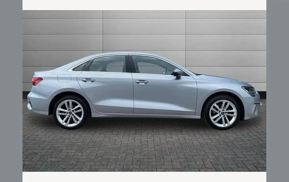 Used Audi A3 Sport 148 HP (108 kW) 2023 Silver Sedan