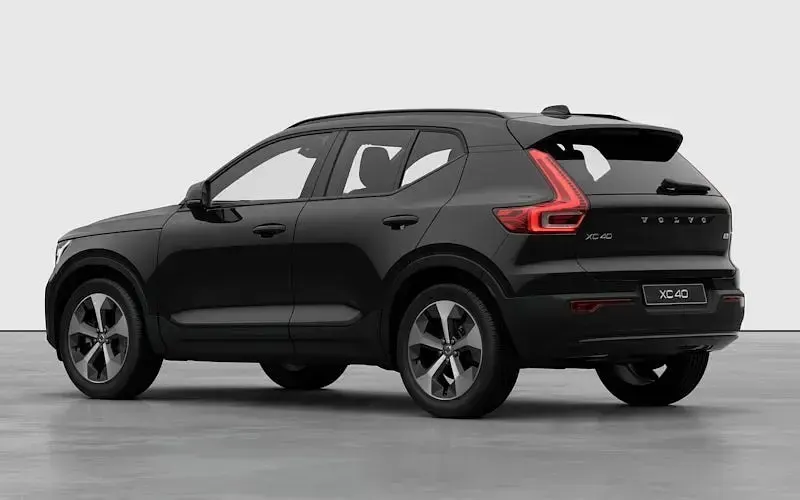 New Volvo XC40 Plus 163 HP (119 kW) 2026 Cloud blue SUV