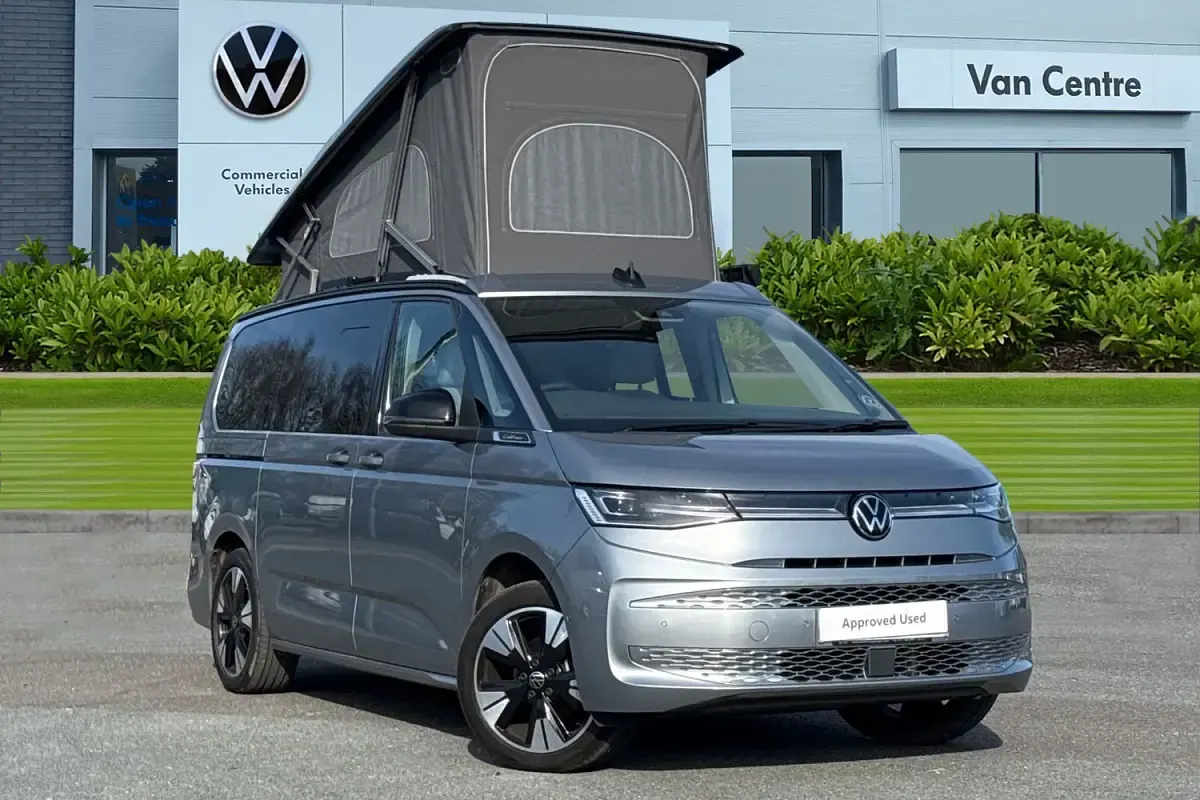 Usado VW California California 150 HP (110 kW) 2025 Prateado Van
