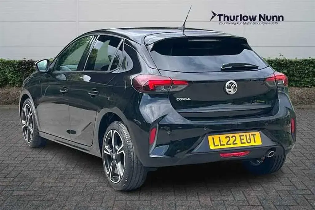 Used Vauxhall Corsa Edition 100 HP (73 kW) 2022 Black Hatchback