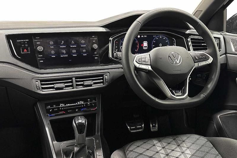 Used VW Polo R-line 115 HP (84 kW) 2025 Black Hatchback