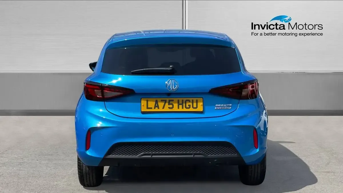Used MG MG3 Trophy 194 HP (142 kW) 2025 Blue Hatchback