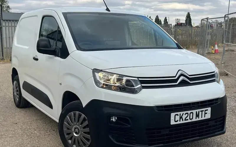 Used Citroën Berlingo 76 HP (55 kW) 2020 MPV