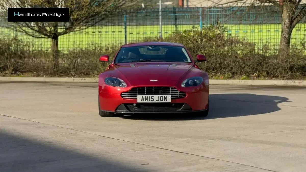 Usado Aston Martin V8 Vantage 430 CV (316 kW) 2015 Rojo Coupe