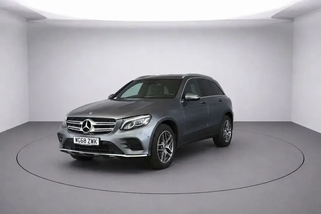 Used Mercedes GLC250 AMG line 211 HP (155 kW) 2018 Grey SUV