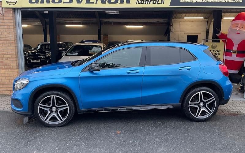Used Mercedes GLA220 AMG line 177 HP (130 kW) 2015 Blue SUV