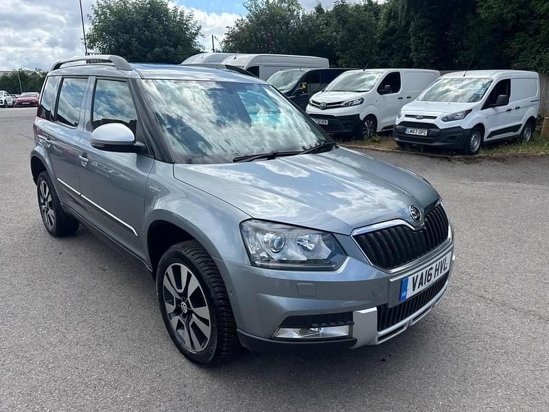 Grey Used 2016 Skoda Yeti LAURIN & KLEMENT SUV | £11,799 (A bit pricey) - Image 1/4