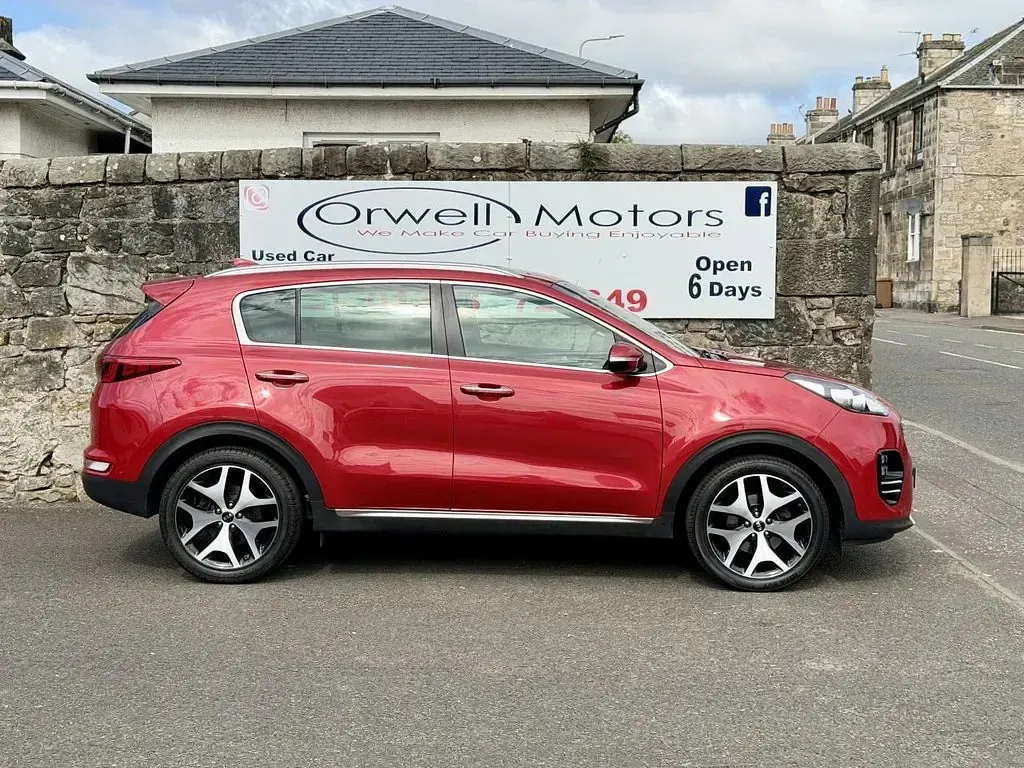 Used Kia Sportage GT-Line 115 HP (84 kW) 2018 Red SUV