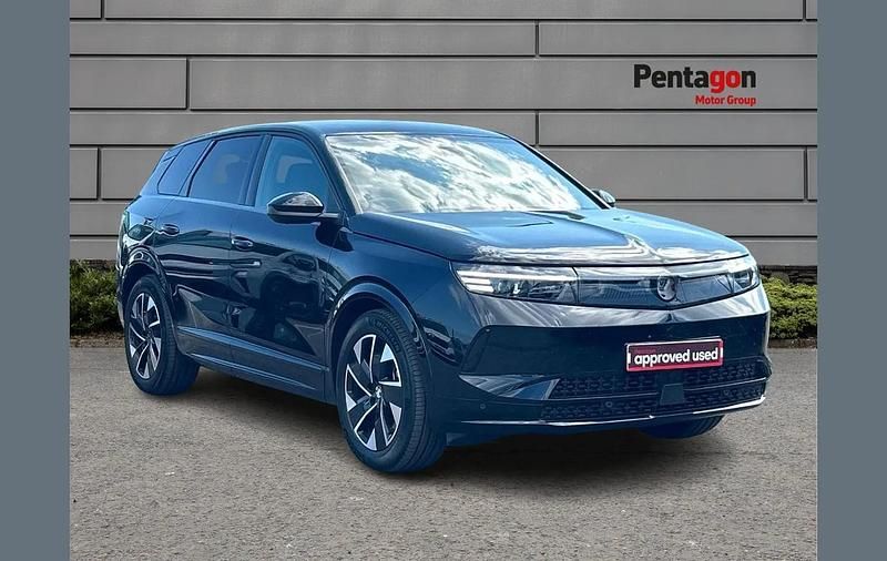 Used Vauxhall Grandland 156 kW (213 HP) 2024 Black SUV