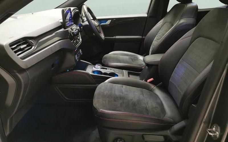 Used Ford Kuga ST-Line X 224 HP (164 kW) 2023 SUV