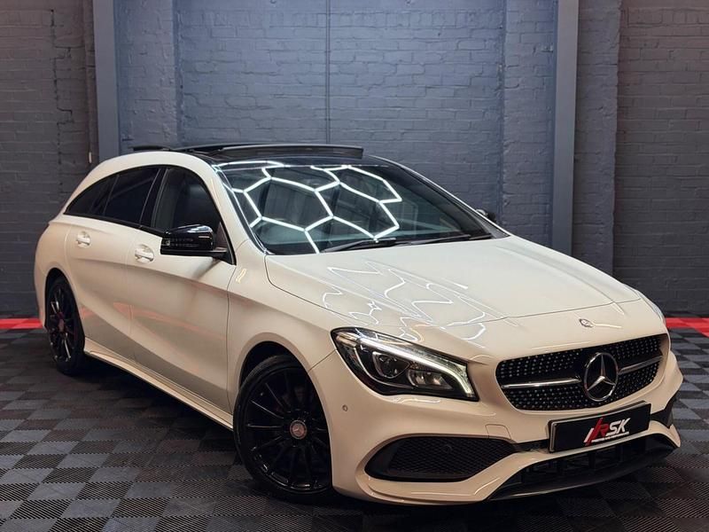 Used Mercedes CLA220 AMG line 2017 White Sedan