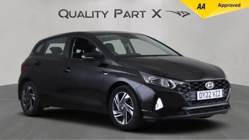 Black Used 2022 Hyundai i20 SE Hatchback | £12,280 (Good price) - Image 1/4