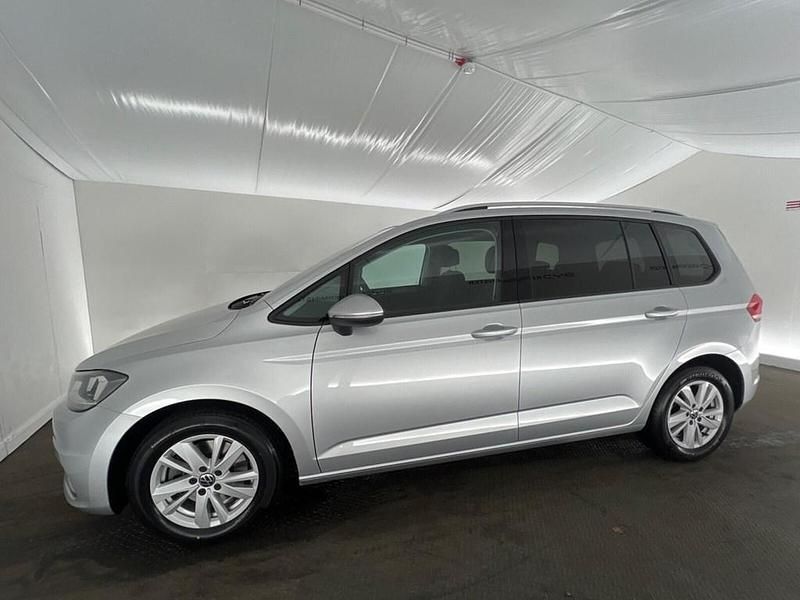 Used VW Touran Family 150 HP (110 kW) 2020 Silver MPV