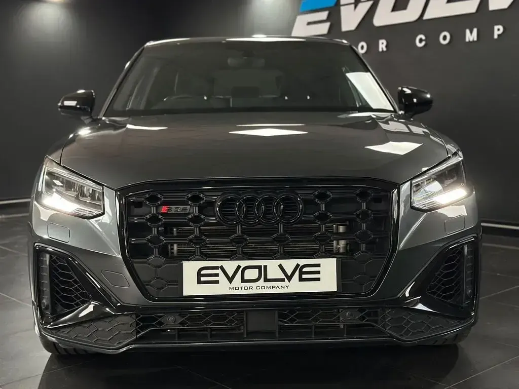 Used Audi SQ2 Black Edition 300 HP (220 kW) 2023 Grey SUV