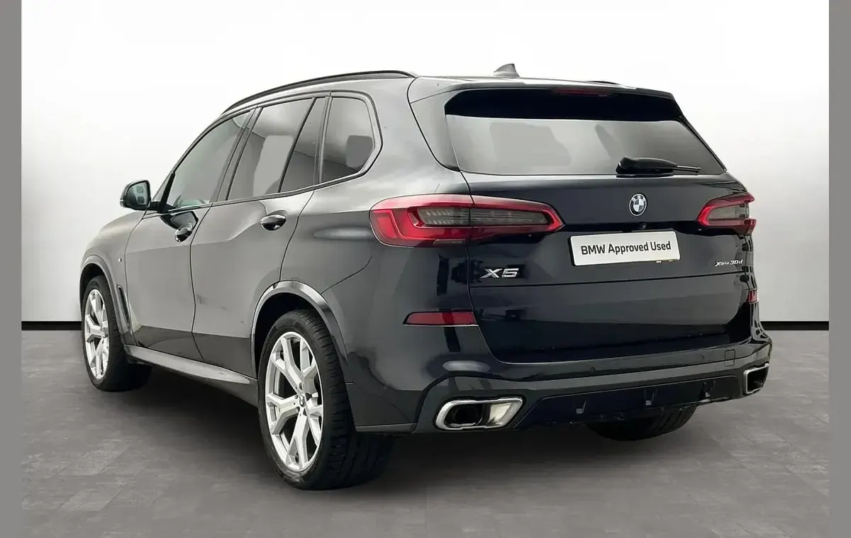 Used BMW X5 M Sport 265 HP (194 kW) 2019 Black SUV